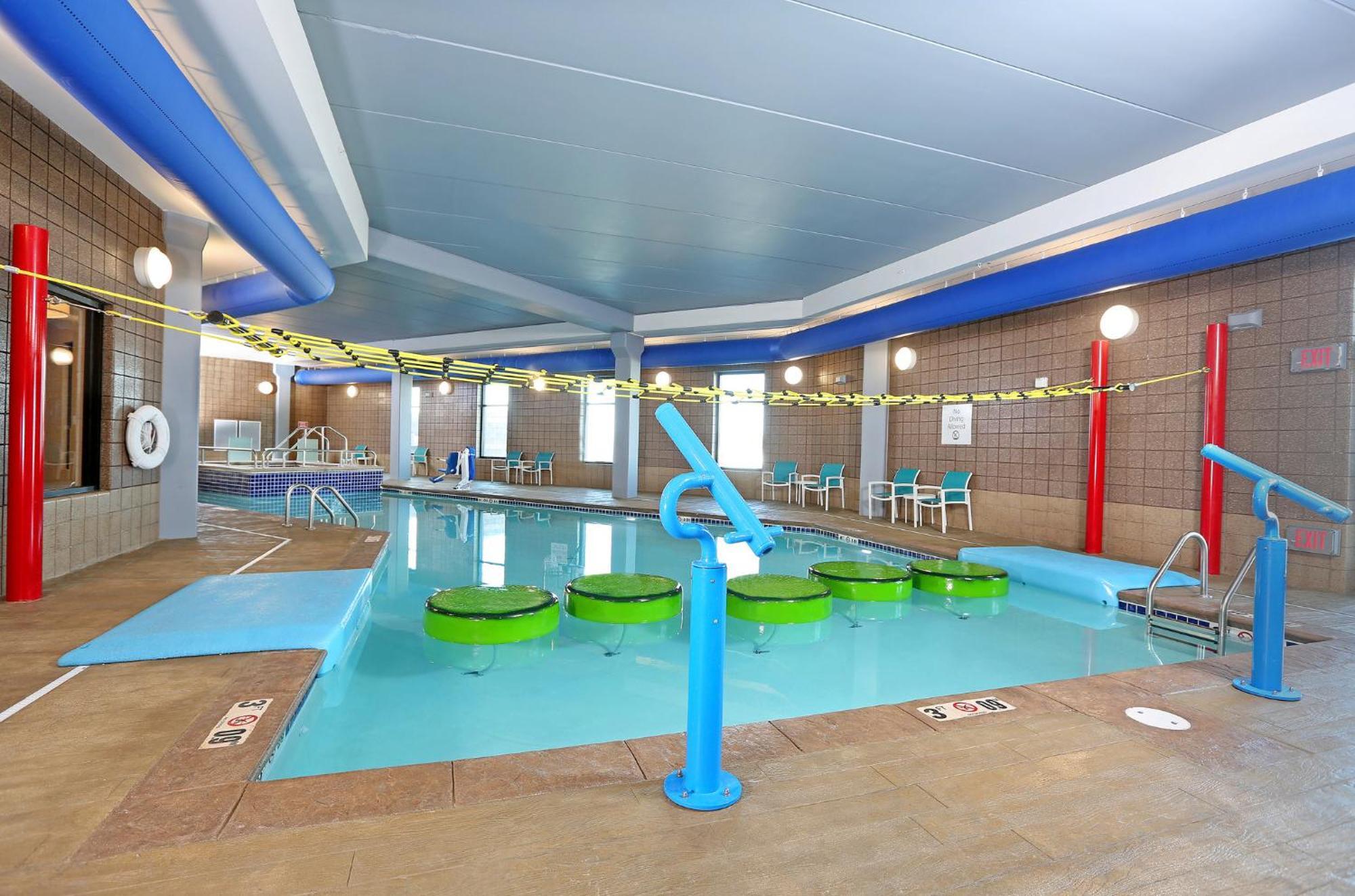 Holiday Inn & Suites Sioux Falls - Airport By Ihg Exterior photo